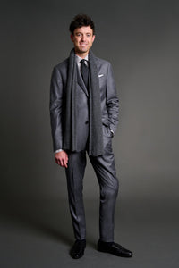 American in London Builder Capsule