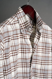 Color: Cream Grey Brown