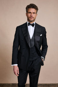 Color: Black Grosgrain