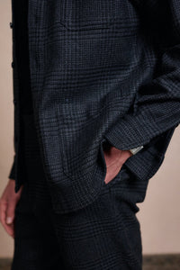 Color: Charcoal Glenplaid