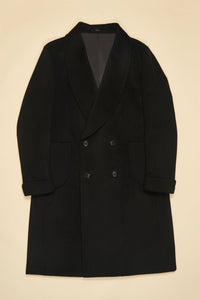 Monochrome Builder Capsule