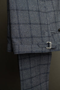 Color: Grey Glenplaid old