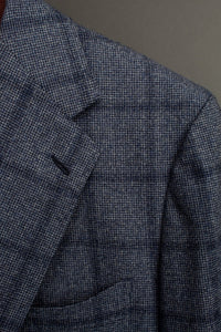 Color: Grey Glenplaid