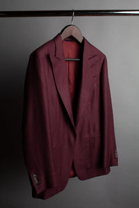 Color: Burgundy