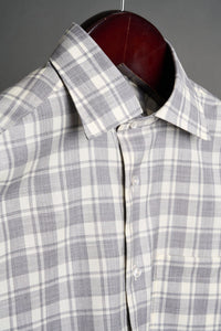 Color: Grey Plaid
